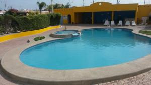 NUESTRA CASA-OUR HOME Salinas by A2CC