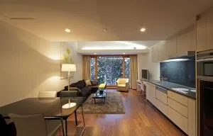 The Ridge Hakuba Hotel & Apartments - Hakuba