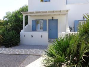 Valena Mare Suites & Apartments Naxos Greece