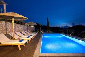 Drimonas Villas