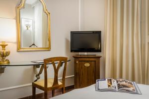 Standard Single Room room in Eurostars Centrale Palace Hotel