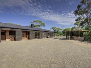 Steeles Island Retreat