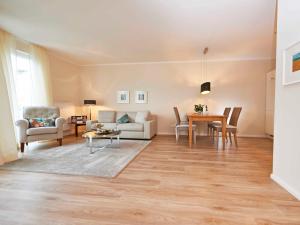 Residenz BEL VITAL in Binz - WG21 mit Balkon und seitlichem Meerblick