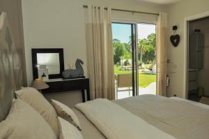 B&B / Chambres d'hotes Escapades Lointaines : photos des chambres