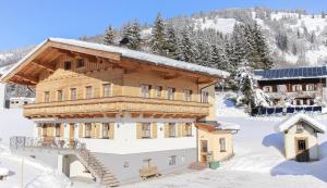 Obertaxinghof - 3hvězdičkové hotely ve městě Saalbach Hinterglemm