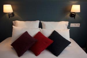 Hotels La Villa en L'ile - 2 Piscines & Spa : photos des chambres