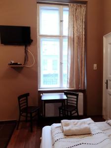 Market Square Apartment