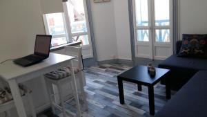 Appartements 100 m de la mer, Sauna, Wifi : photos des chambres