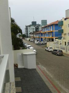 Ótimo Apto. em Bombas