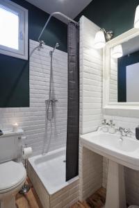 LEEWAYS APARTMENT in MANCEBOS