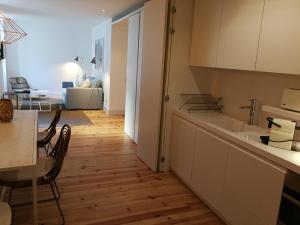 Chiado downtown apartment