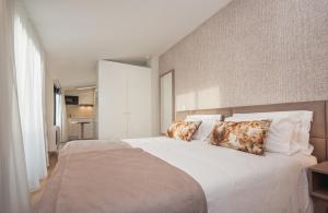 Studio Apartment room in Essence Inn Marianos Hotel