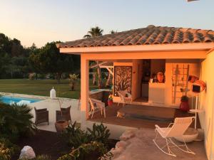 B&B / Chambres d'hotes Escapades Lointaines : photos des chambres