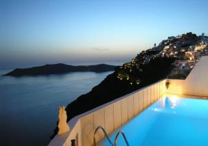 Aeolos Eco Studios & Suites Adults Only Santorini Greece