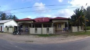 FBS Guesthouse Dungun - Kampong Pak Sabah