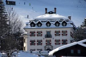 4 star apartement Ansitz Felsenheim Lermoos Austria