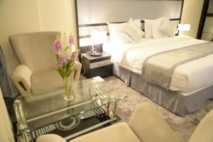 Gardenia Furnished Units