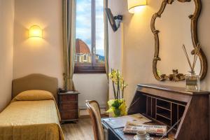 Single Room room in Hotel Paris