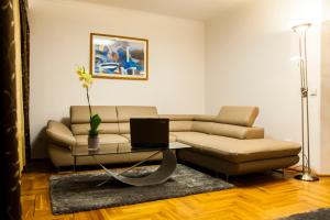 Business Class Apartment