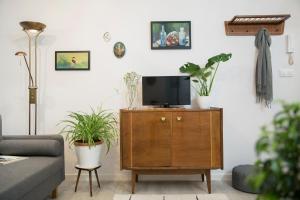 Vintage Apartment