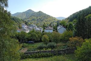 Hotels Logis Hotel Restaurant des Gorges du Tarn : photos des chambres