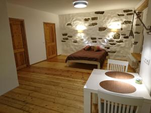 Old Town Niguliste Residence