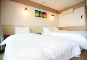Tongyeong Bay Condo Hotel