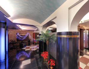 大分 Hotel Coco de Sole & Coco de Mono(Love Hotel) 2つ星 宿泊施設 ロビー