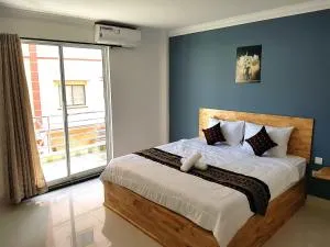 幸运旅舍 - 亚兰