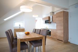 Lake view suites Villa Julia by we rent