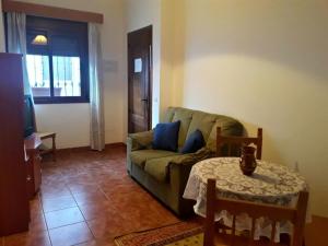 Apartamentos Sierra del Hacho