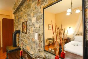 Karyatis Resort Orini-Korinthia Greece