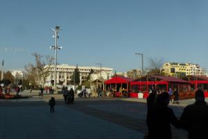 TOP CENTER , MODERN AND QUIET APARTMENT