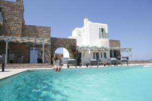 Niriides Luxury Homes Myconos Greece