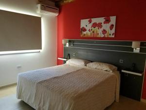 Claro Del Bosque san clemente