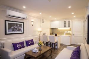 Saigon By Night Luxury Hotel