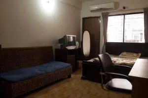 Japanese lodge hydrangea - 达卡