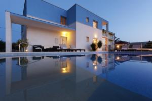 Villa Mermaid Your Croatian Haven with Luxury Pool and Scenic Views 