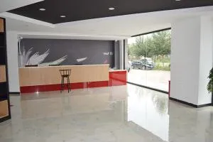 尚客优连锁河北张家口张北县天保新城店 - 张北县