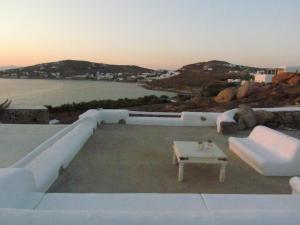Villa Waves Myconos Greece