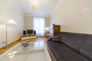 Apartment near Olympic Stadium