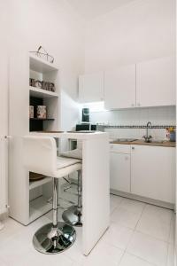 ND 18 Apartments
