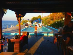 Haritos Hotel