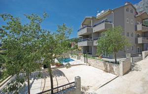 Villa EM