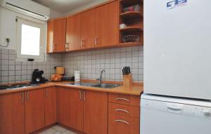 Apartman JADRANKO Murter in a quiet environment near the center and the beach