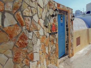 Archangels Traditional Houses Santorini Greece