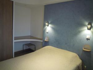 Hotels HOTEL DE LA POMME D'OR : photos des chambres