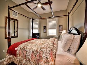 Harborview Grande 705