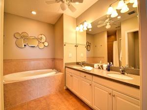 Harborview Grande 802