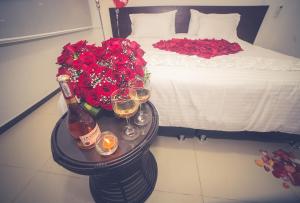 Hotel Titanium Plaza